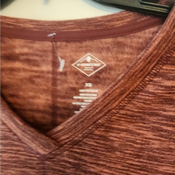 St johns bay lightweight Fuzzy classic v neck sweater brown size xs - Picture 4 of 5